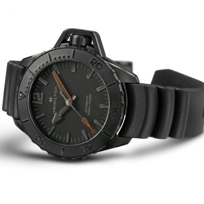 HAMILTON KHAKI NAY FROGMAN AUTO 46 MM