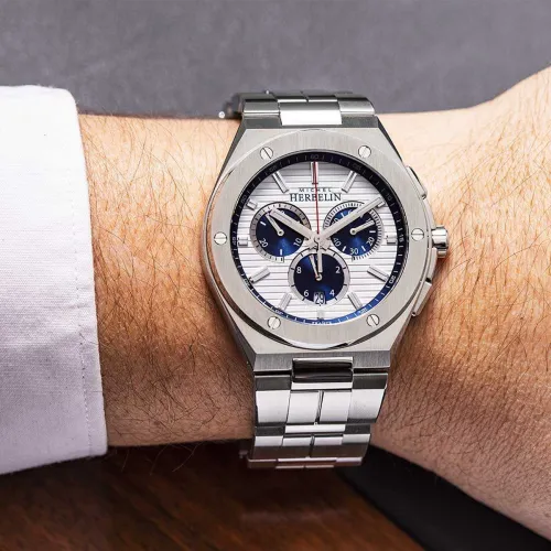 Photo montrant l'intégralité de la montre Montre Herbelin Cap Camarat - quartz - chronograph