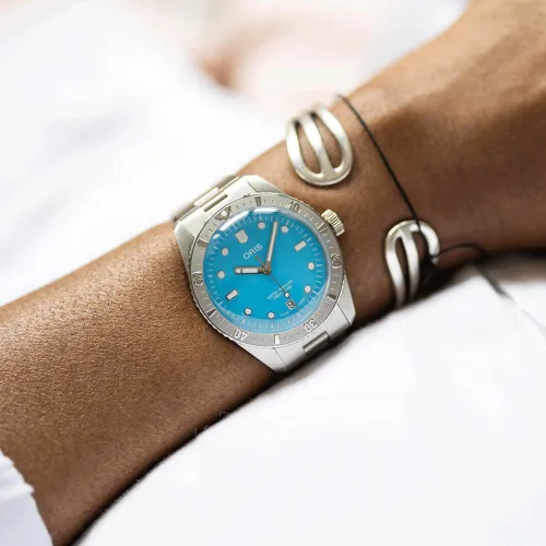 ORIS DIVERS SIXTY-FIVE BLEU 38 MM AUTOMATIQUE