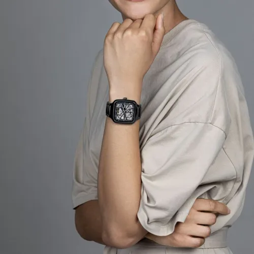 TRUE SQUARE AUTOMATIC OPEN HEART