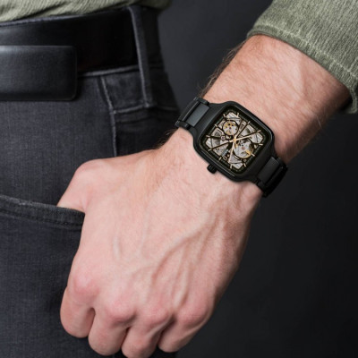 Plan poche de la montre Rado True Square Automatic Open Heart