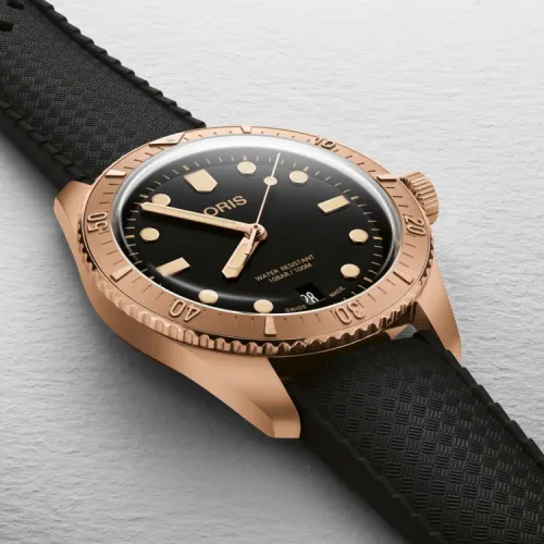 ORIS DIVERS SIXTY-FIVE DATE