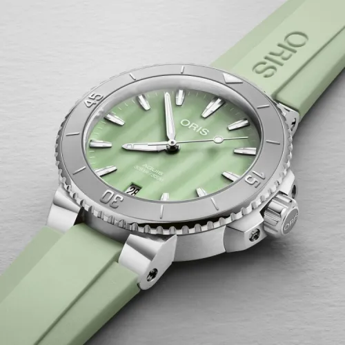 ORIS AQUIS DATE DAME AUTO