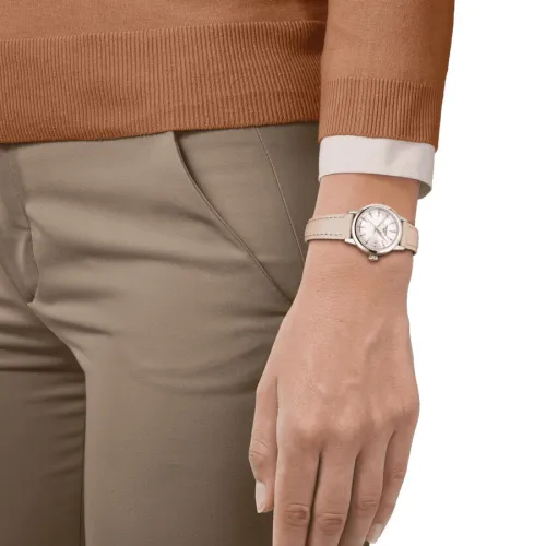 TISSOT CLASSIC DREAM LADY QUARTZ CADRAN NACRE BRACELET CUIR BEIGE 28 MM