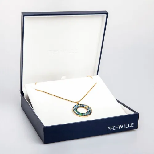 Photo présentant l’intégralité du Pendentif Helena Hommage à Vincent Van Gogh