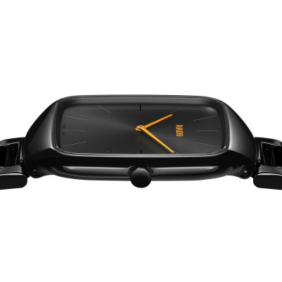 Vue profil de la montre True Square Thinline