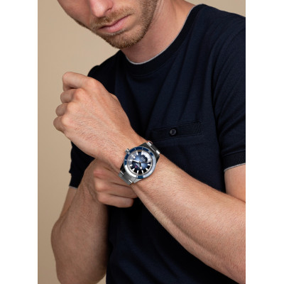 MONTRE RADO CAPTAIN COOK AUTOMATIQUE FOND BLEU