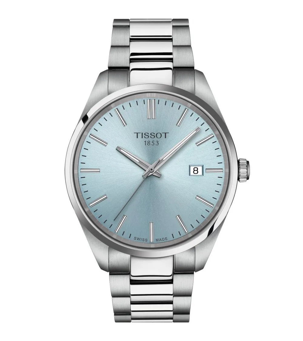 Photo montrant l'intégralité de la montre Tissot PR100 Quartz 40mm Bleu Glacier.
