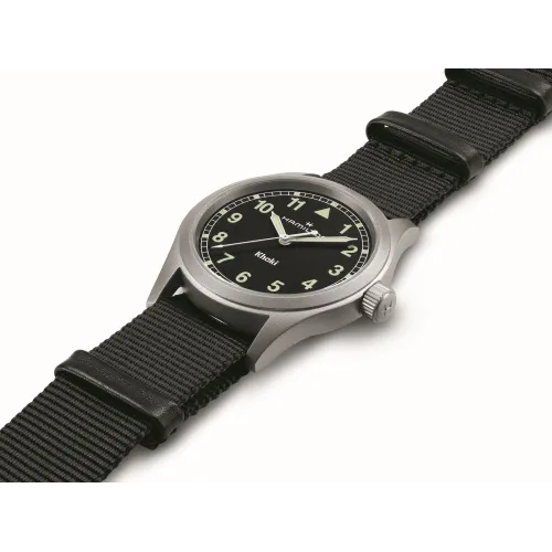 Montre Hamilton Khaki Field Quartz 38 mm fond noir bracelet noir