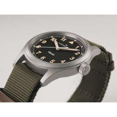 Montre Hamilton Khaki Field Quartz 38 mm fond noir bracelet kaki