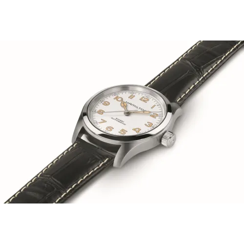 Montre Hamilton Khaki Field Murph 38mm fond blanc bracelet cuir noir