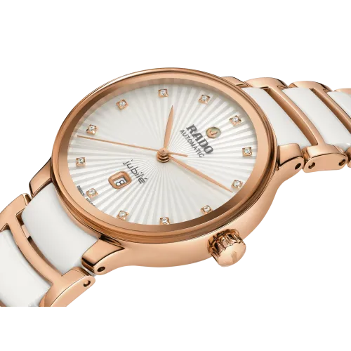 Photo montrant l’entité de la montre Rado Centrix Automatic Diamonds, céramique blanche et rosée.