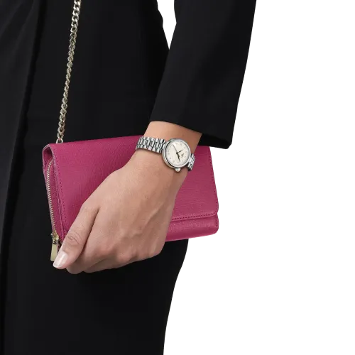 Photo Montrant L'Intégralité De La Montre Tissot Desir Cadran Nacre Bracelet Argent