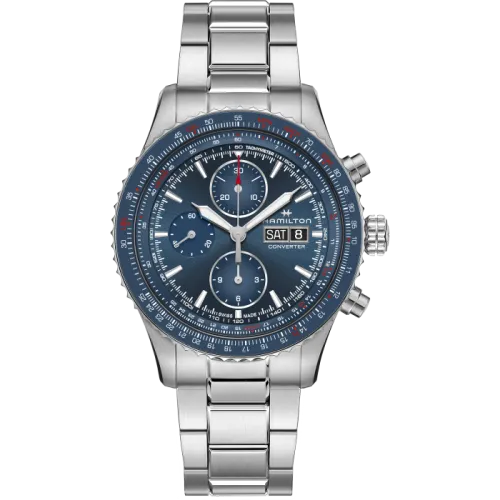 Photo montrant l'intégralité de la Montre Hamilton Khaki Aviation Converter Auto Chrono, cadran bleu, bracelet argenté