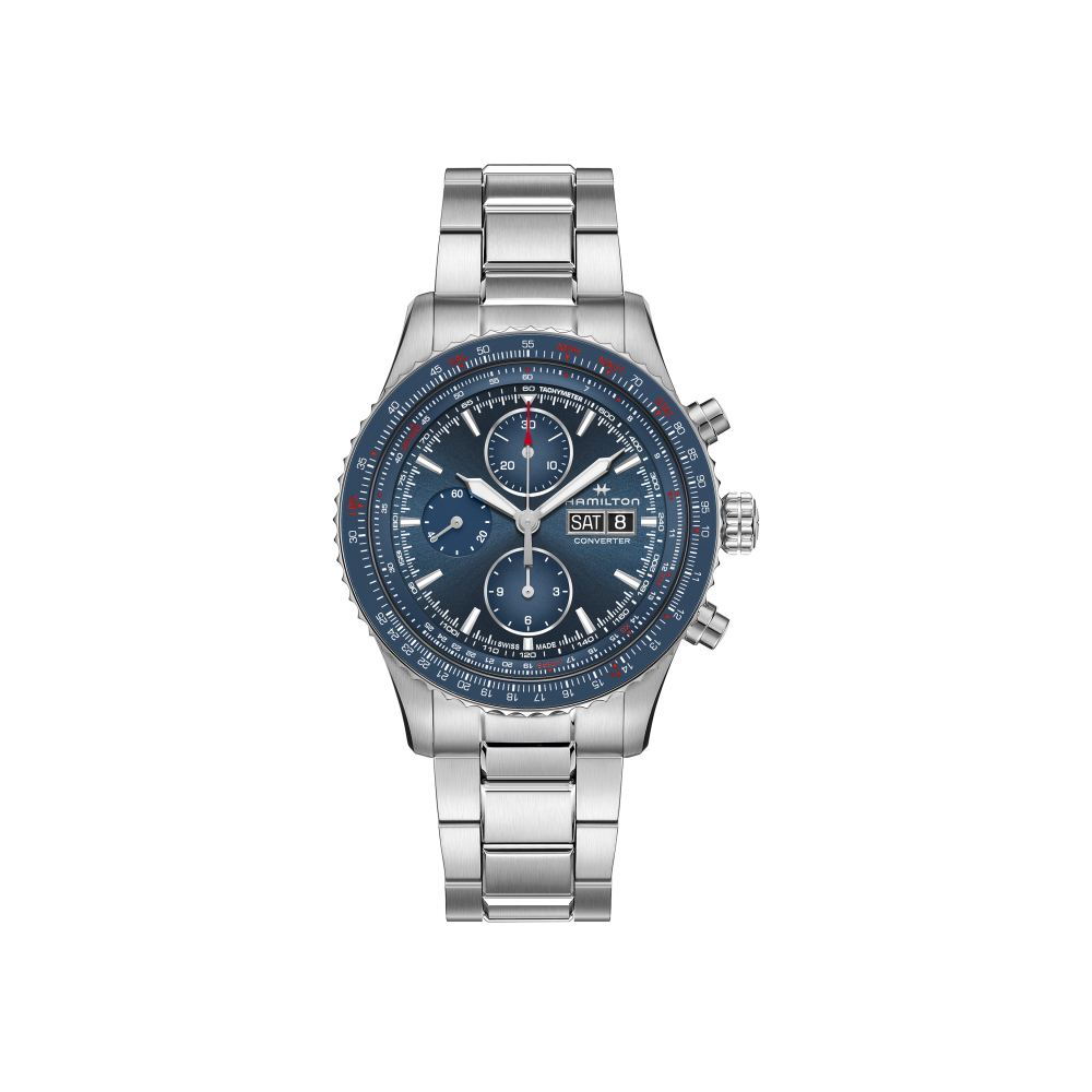 Photo montrant l'intégralité de la Montre Hamilton Khaki Aviation Converter Auto Chrono, cadran bleu, bracelet argenté