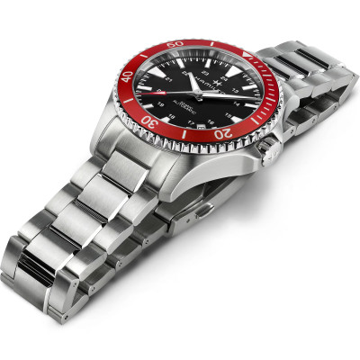 Image capturant l’ensemble de la Montre Hamilton Jazzmaster Open Heart Auto 42mm