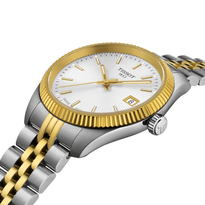 Vue en gros plan de la Montre Tissot Ballade 34 MM Cadran Gris, Bracelet Bicolore Doré.