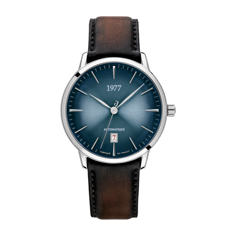 Photo montrant l'intégralité de la Montre 1977 Edmond 40mm