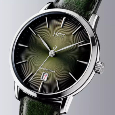 Zoom détaillé sur Montre 1977 Edmond Cadran Vert Olive 40mm