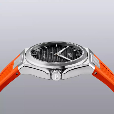 vue en gros plan de la Montre 1977 Arsène Cadran Noir 42,5 mm