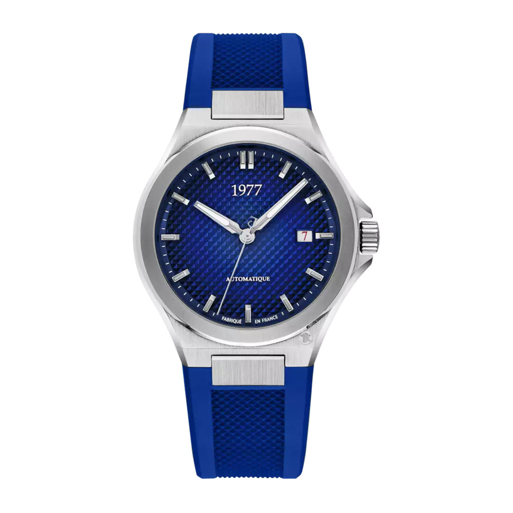 photo montrant l'intégralité de la Montre 1977 Arsène Cadran Bleu 42,5 mm