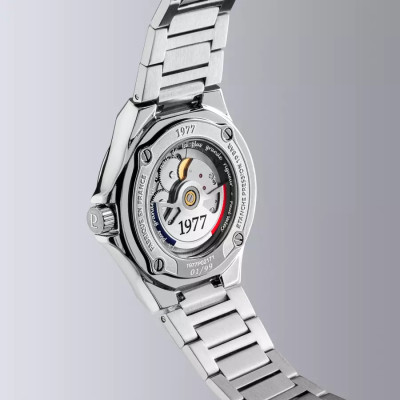 vue de dos de la Montre 1977 Arsène Cadran Vert 42,5 mm