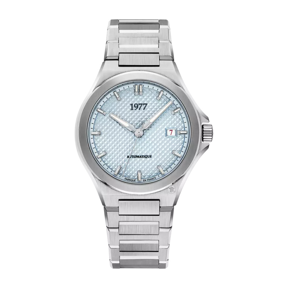 photo montrant l'intégralité de la Montre 1977 Arsène Cadran Bleu Glacier 42,5 mm