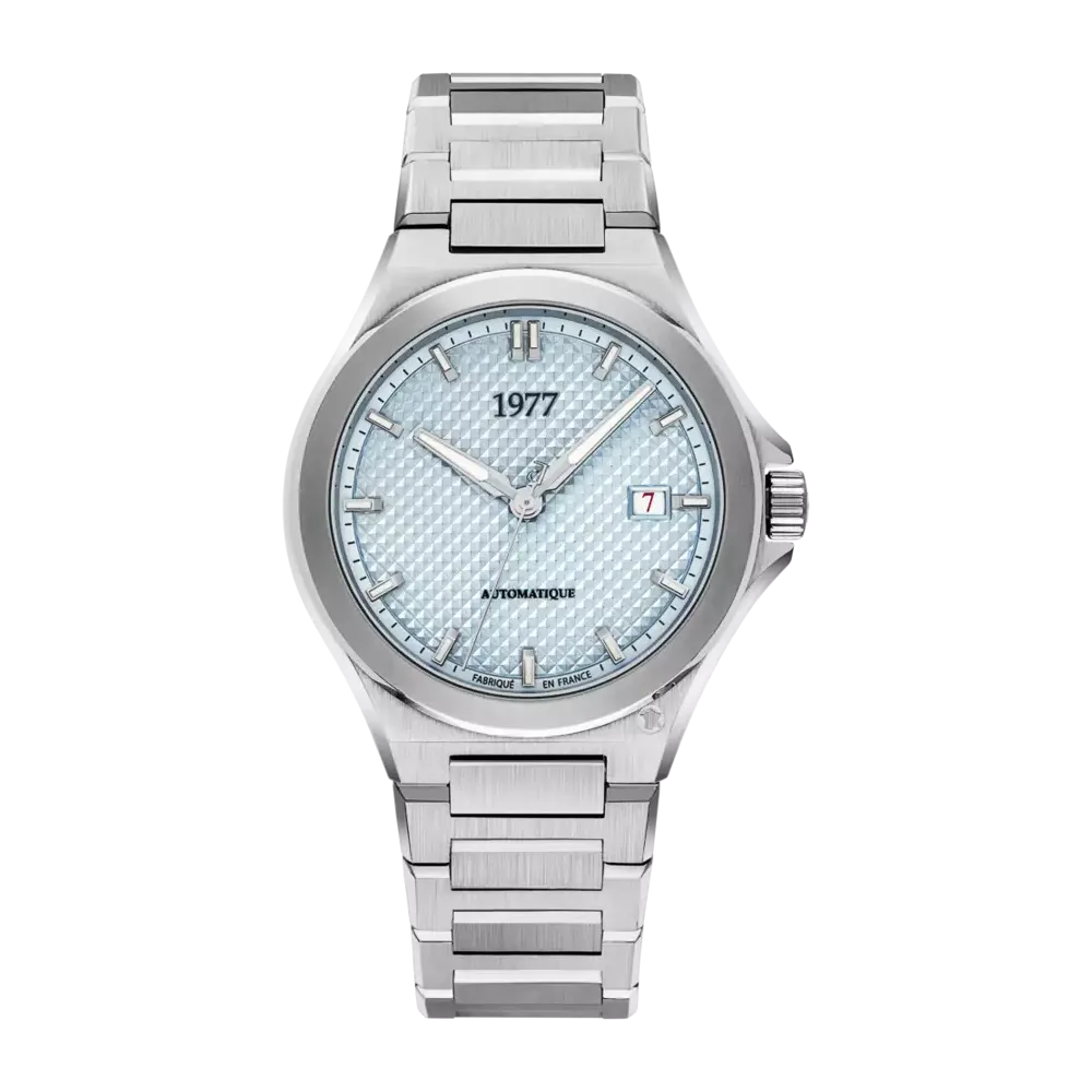 photo montrant l'intégralité de la Montre 1977 Arsène Cadran Bleu Glacier 42,5 mm