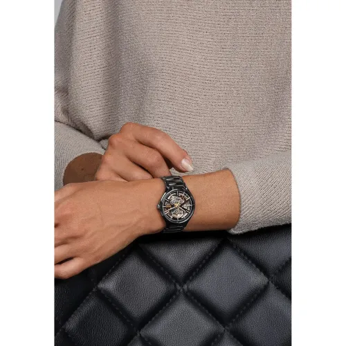 Photo montrant l'intégralité de la Montre Rado True Automatique Open Heart