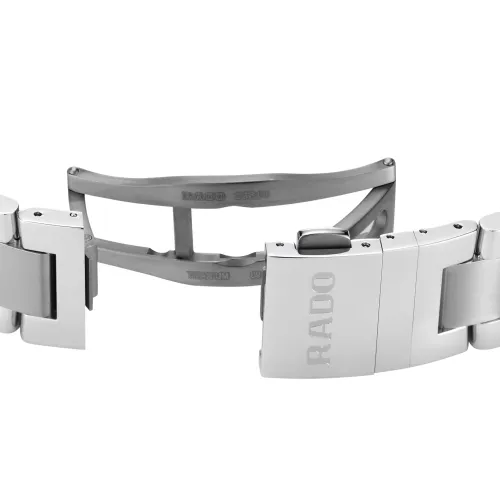 Vue entière de montre Rado Captain Cook Automatic Chronograph