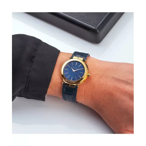 Photo montrant l'intégralité de la montre Montre Herbelin Ve Avenue – Quartz – PVD Or Jaune & Cuir Noir