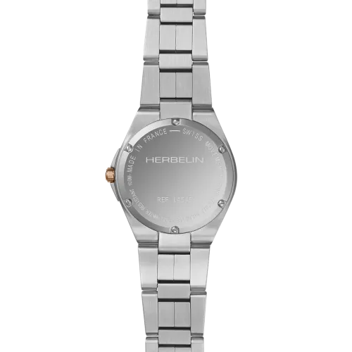 Photo montrant l'intégralité de la Montre Herbelin Cap Camarat – Quartz – Bicolore & Nacre