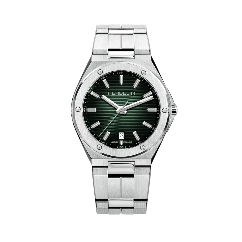 Photo montrant l'intégralité de la Montre Herbelin Cap Camarat – Quartz Date – Acier & Vert
