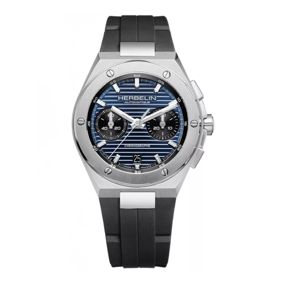 Photo montrant l'intégralité de la montre Cap Camarat – Chronographe Automatique – Noir & Acier