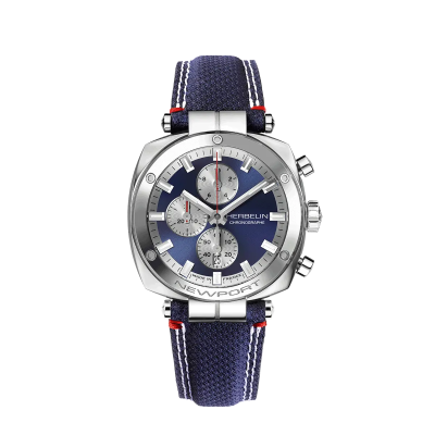 Photo montrant l'intégralité de la montre Newport – Héritage Chronographe – acier & textile