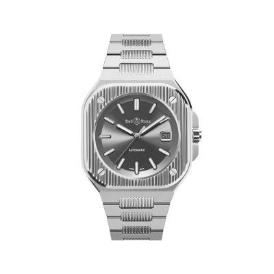 Photo montrant l'intégralité de la montre Montre Bell & Ross BR 05 Artline – Édition Limitée à 250 pièces