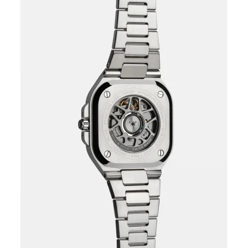 Photo montrant l'intégralité de la montre Montre Bell & Ross BR 05 Black Steel.