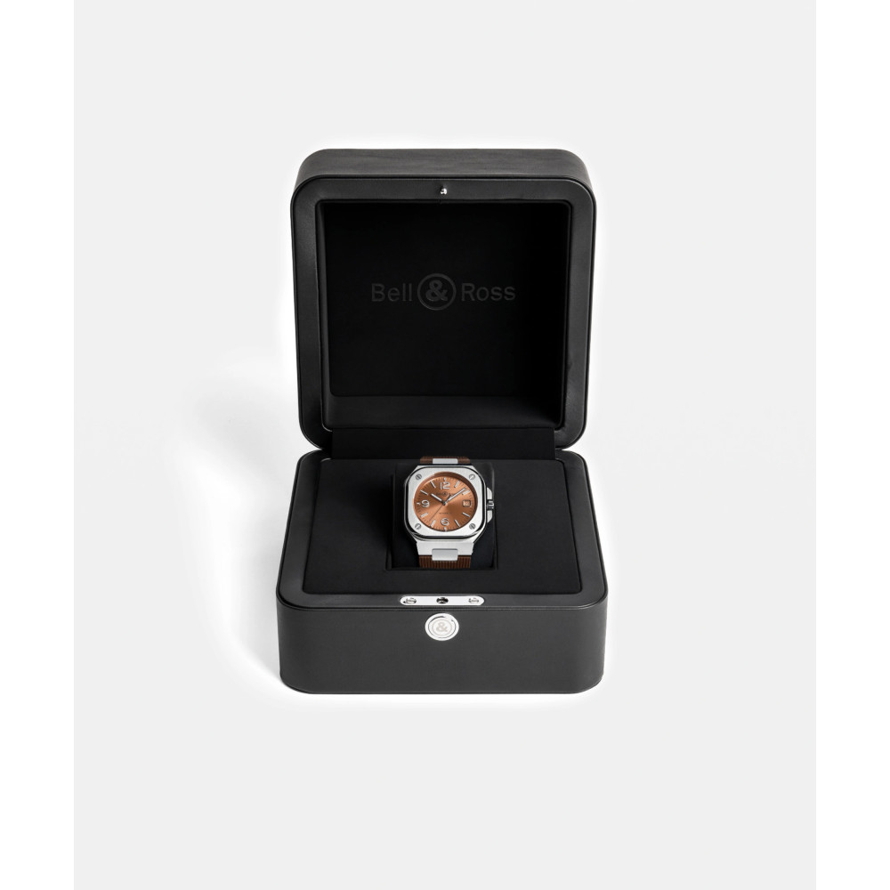 Vue de l’écrin de la montre Montre Bell & Ross BR-05 Copper Brown Steel