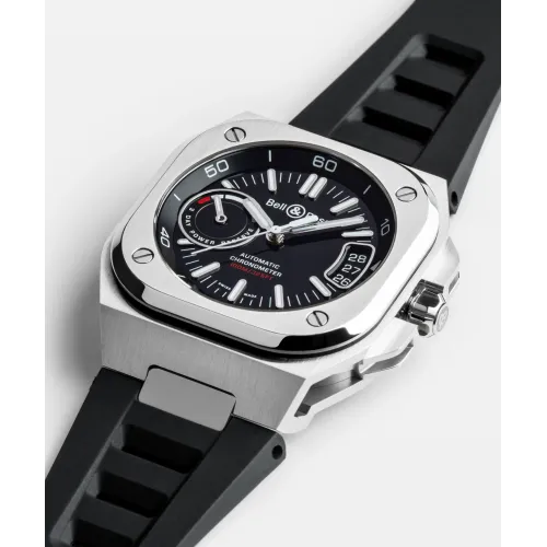 Photo montrant l'intégralité de la montre Montre Bell & Ross BR-X5 Black Steel