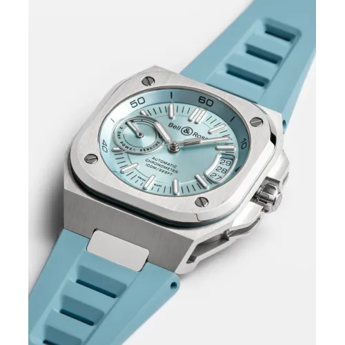 Photo montrant l'intégralité de la montre Montre Bell & Ross BR-X5 Blue Steel Bracelet Caoutchouc Ajouré Bleu Glacier