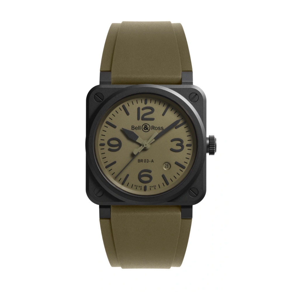 Photo montrant l'intégralité de la montre Montre Bell & Ross BR-03 Military Ceramic