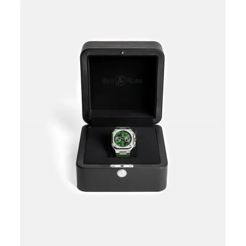 Photo montrant l'intégralité de la montre Montre Bell & Ross BR-05 Chrono Green Steel Bracelet Caoutchouc Vert