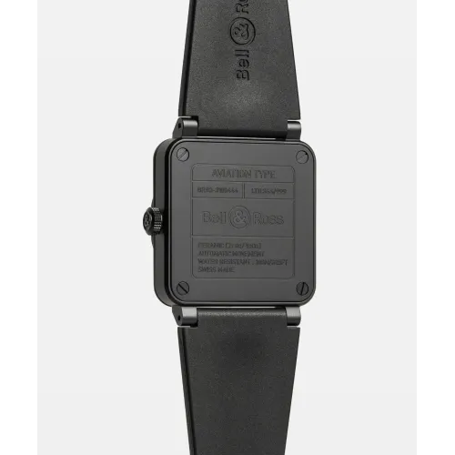 Photo montrant l'intégralité de la montre Montre Bell & Ross BR-03 Gyrocompass