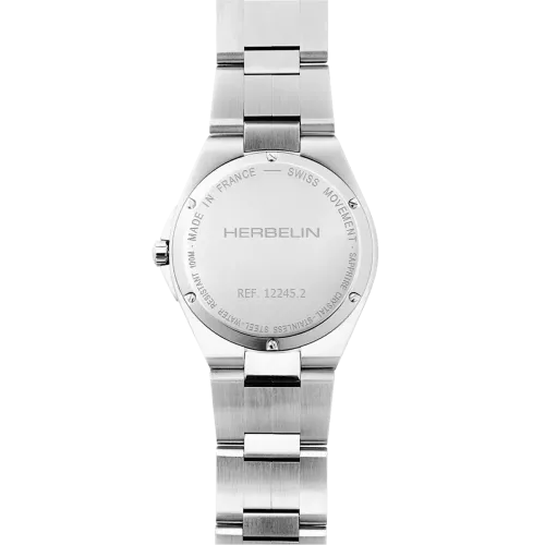 Photo montrant l'intégralité de la montre Montre Herbelin Cap Camarat – Quartz Date – Acier & Bleu Marine