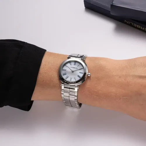 Photo montrant l'intégralité de la montre Montre Herbelin Newport – Slim Quartz – Acier & Nacre