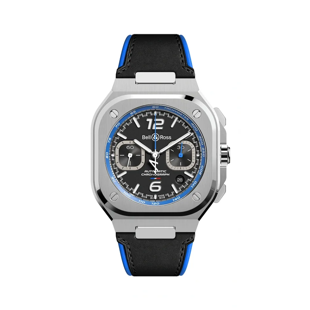 Vue complète de la montre Bell & Ross BR-05 Chrono A523 bracelet cuir