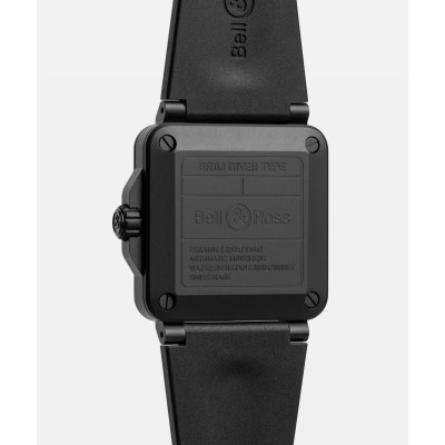 Vue de dos de la montre BR-03 Diver Lum Outline avec boîtier vissé
