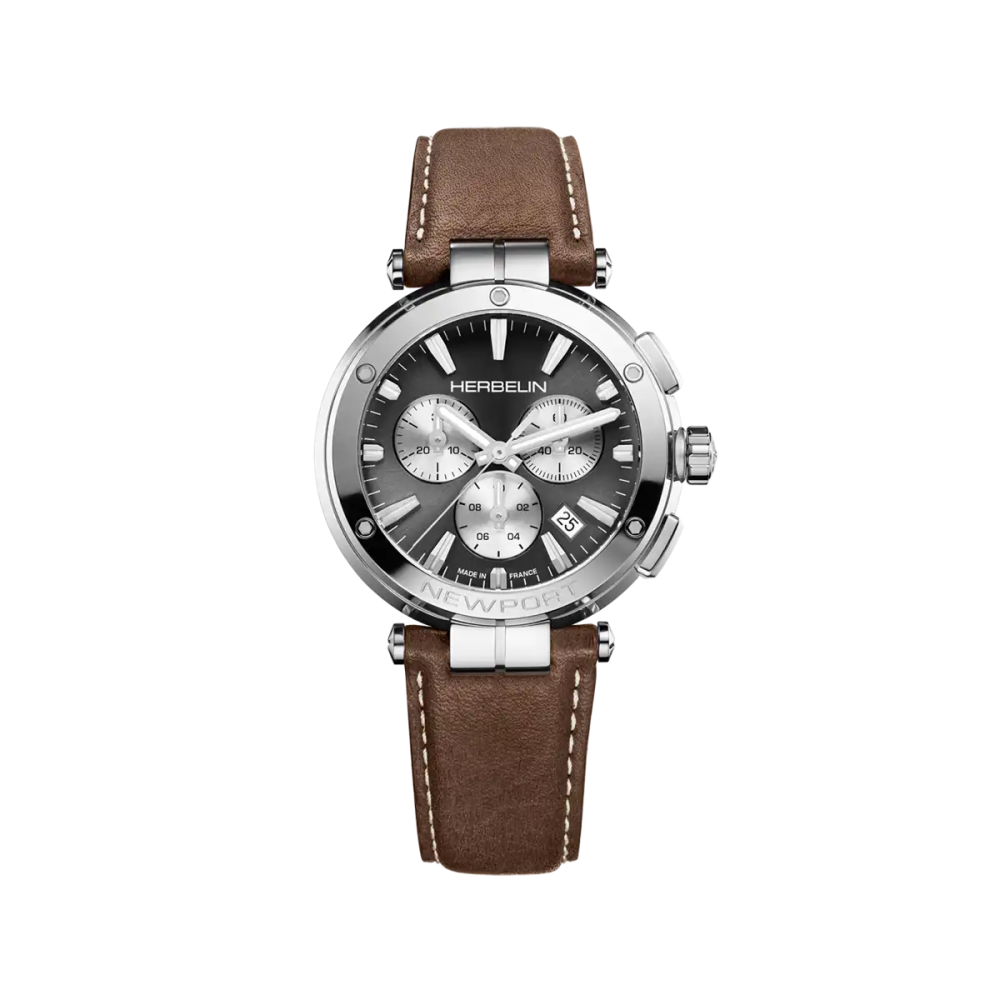 Photo montrant l'intégralité de la montre Montre Herbelin Newport – Chronographe – Gris, Blanc & Cuir Brun