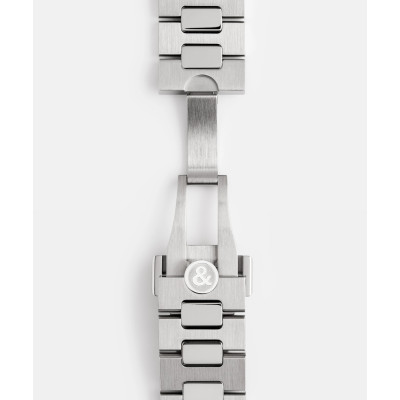 Vue de boucle de la montre Bell & Ross BR-X5 Ice Blue Steel