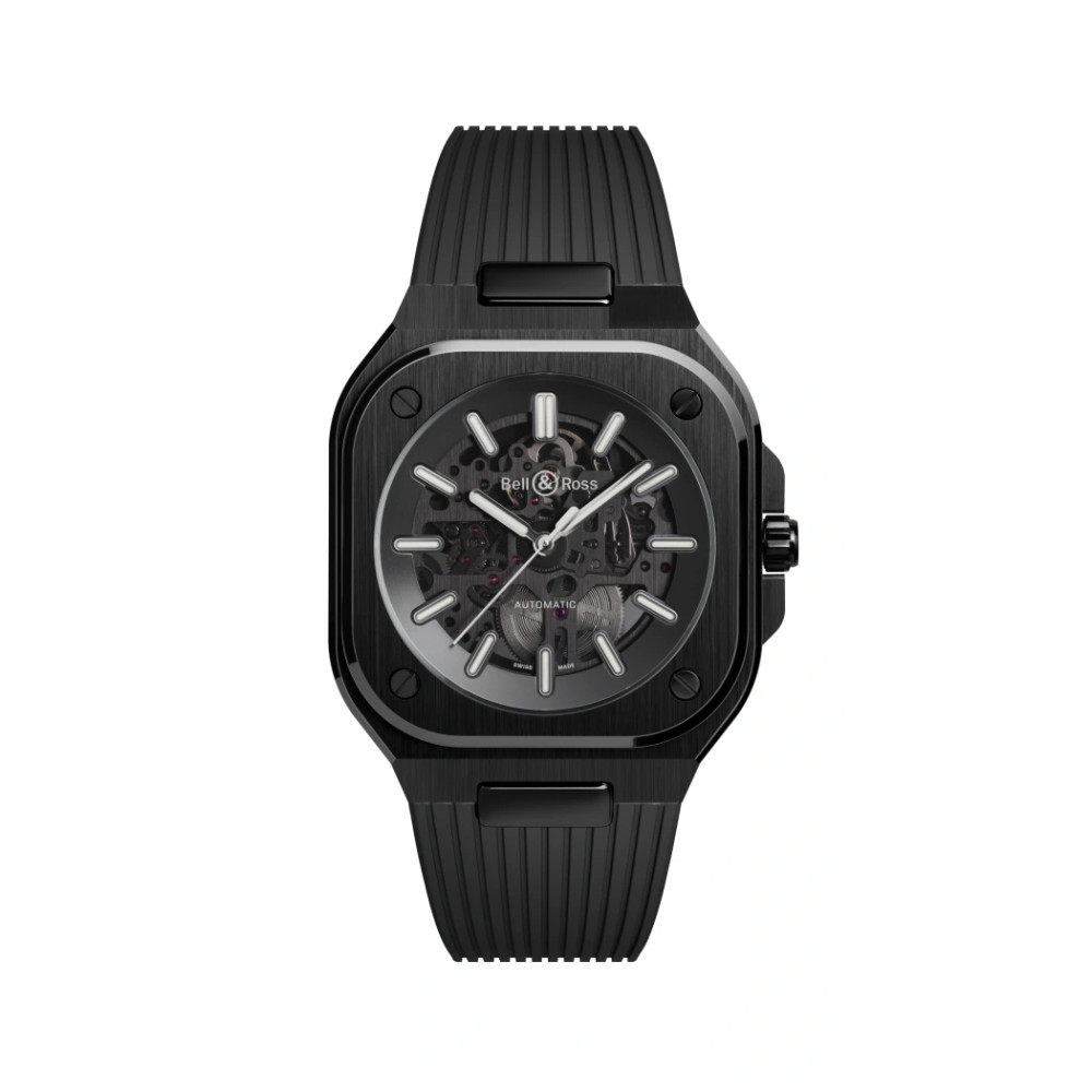 Photo montrant l'intégralité de la montre Bell & Ross BR-05 Skeleton Black Ceramic
